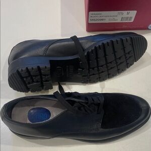 Munro Veranda Black Leather Suede Loafers